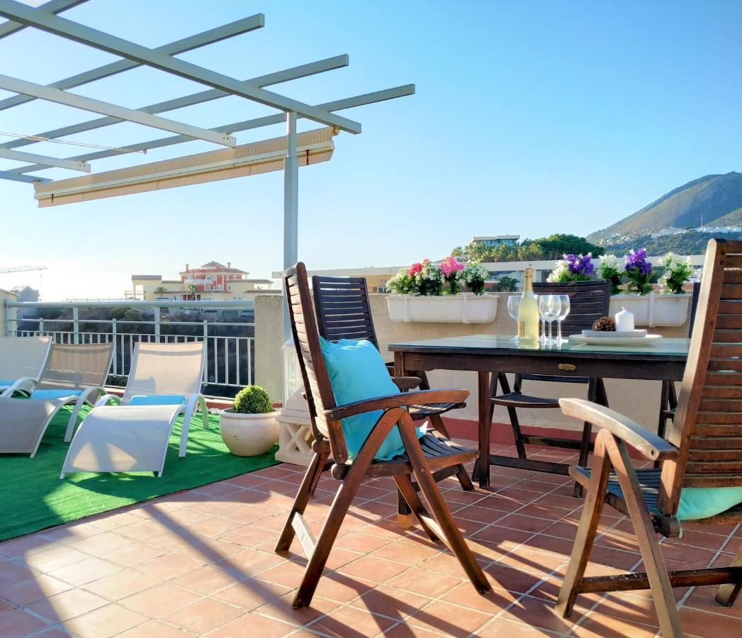 Pena Beach 3 Bedroom Duplex, Bbq, Pool, Sea Views, Benalmádena Kültér fotó